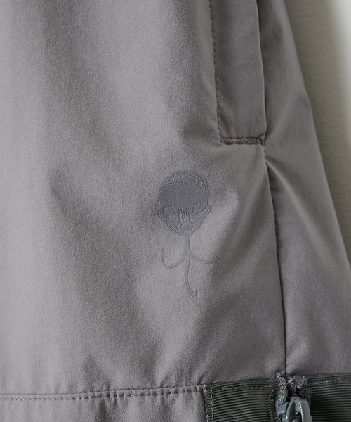 D-VEC(ディーベック)の「【D-VEC】WINDSTOPPER BY GORE-TEX LABS 30DY/TR2 3L FISHING TROUSERS(その他パンツ・メンズ・ブラック/グレー・2/1)」の14枚目の写真