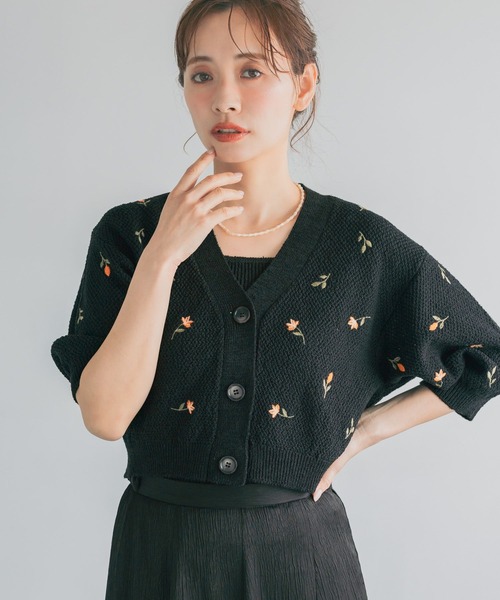 mysty woman（ミスティウーマン）の「刺繍ニットアンサンブル半袖　713243（カーディガン/ボレロ・レディース・グレー/オフホワイト/ブラック・FREE）」の21枚目の写真