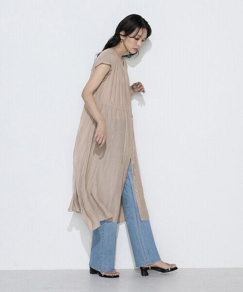 K.T KIYOKO TAKASE（キヨコタカセ）の「カッセンシフォン シャツドレス（ワンピース・レディース・ベージュ/チャコール・9号/7号）」の15枚目の写真