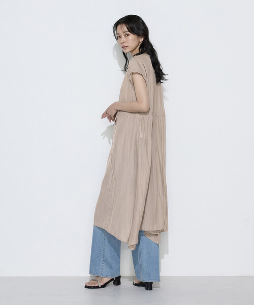 K.T KIYOKO TAKASE（キヨコタカセ）の「カッセンシフォン シャツドレス（ワンピース・レディース・ベージュ/チャコール・9号/7号）」の16枚目の写真