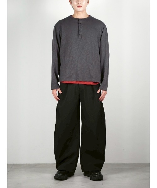 Chikashitsu +(チカシツプラス)の「【Chikashitsu +】sheer cotton henley neck long sleeve / 【チカシツプラス】シアーコットンヘンリーネックロンT<着用動画あり>(Tシャツ/カットソー・メンズ・ホワイト/ブラック/チャコール/ネイビー・ONE SIZE)」の16枚目の写真