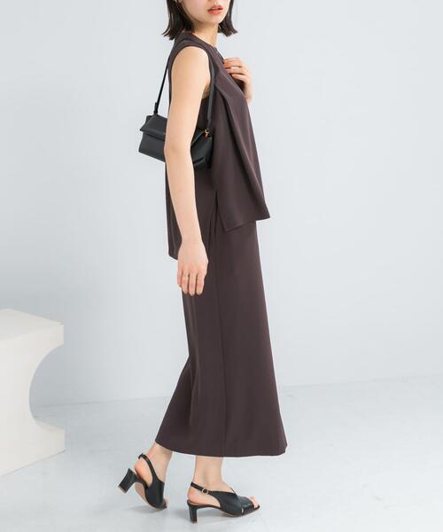 URBAN RESEARCH ROSSO WOMEN(アーバンリサーチ ロッソ)の「バックメタルポイントストレートワンピース(ワンピース・レディース・チャコールグレー/ミント/ゴールド系その他・FREE)」の9枚目の写真