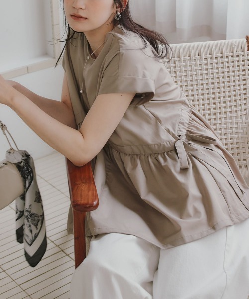 slattgir(スラットジール)の「高身長 TCブロードチュニックブラウス(トールサイズ)Essenave(シャツ/ブラウス・レディース・ネイビー/ベージュ・TLL/T3L/T4L/T5L/TM/TL)」の3枚目の写真