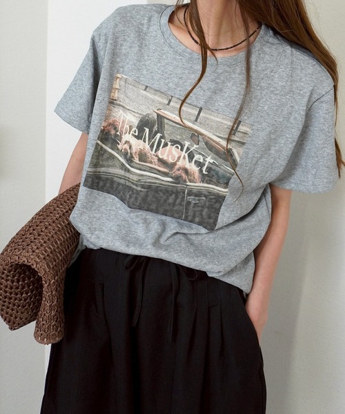 gossara(ゴサラ)の「【主役級Tシャツ】dogフォトプリントT(Tシャツ/カットソー・レディース・チャコールグレー/ホワイト/グレー・FREE)」の20枚目の写真