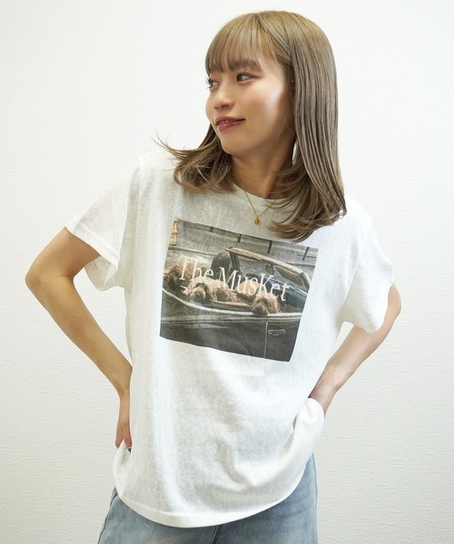 gossara(ゴサラ)の「【主役級Tシャツ】dogフォトプリントT(Tシャツ/カットソー・レディース・チャコールグレー/ホワイト/グレー・FREE)」の4枚目の写真