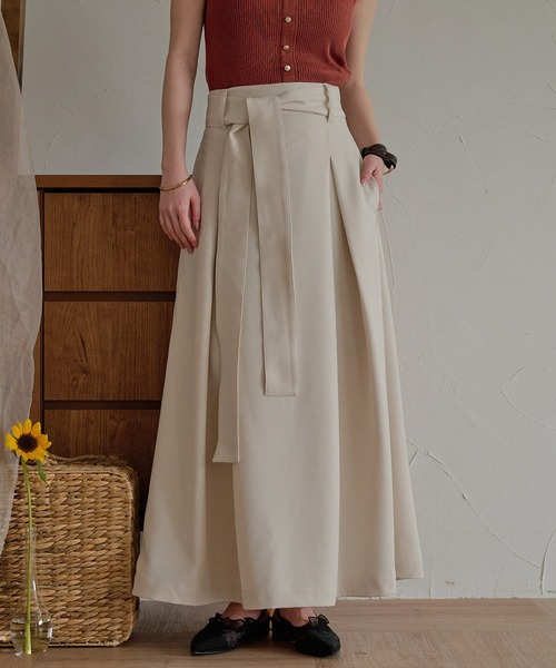 mideal(マイディール)の「tuck plea flare skirt / タックプリーツフレアスカート(スカート・レディース・ベージュ/ブラウン・FREE)」の20枚目の写真