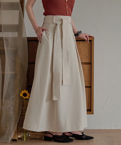 mideal(マイディール)の「tuck plea flare skirt / タックプリーツフレアスカート(スカート・レディース・ベージュ/ブラウン・FREE)」の21枚目の写真
