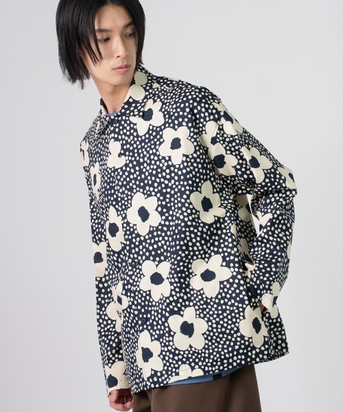 rehacer(レアセル)の「rehacer : Blossom Over Shirt / ブルーム オーバー シャツ(シャツ/ブラウス・メンズ・ブラック・X-LARGE/LARGE/MEDIUM/SMALL)」の2枚目の写真