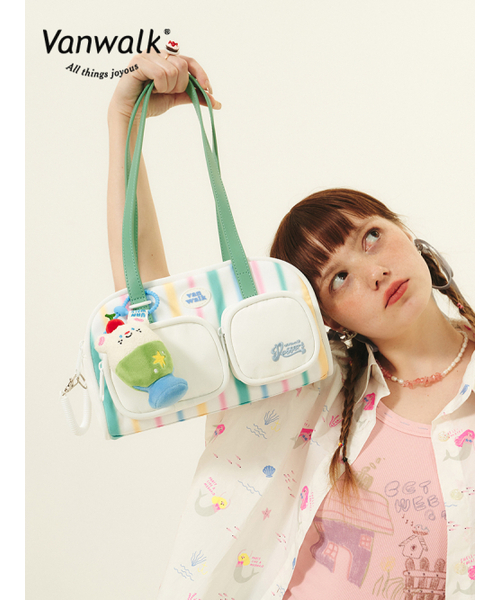 VANWALK（バンウォーク）の「Signature Tote Bag [Signature]（トートバッグ・レディース・ホワイト・FREE）」の2枚目の写真