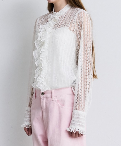 LE CIEL BLEU(ルシェルブルー)の「レースラッフルディテールブラウス / Lace Ruffle Detail Blouse(シャツ/ブラウス・レディース・ホワイト/ブラック・36)」の11枚目の写真