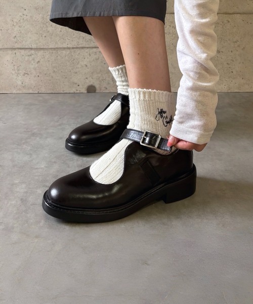 Jeffrey Campbell（ジェフリーキャンベル）の「メリージェーン カットデザインシューズ（パンプス・レディース・ブラック・38/39/36/37）」の15枚目の写真