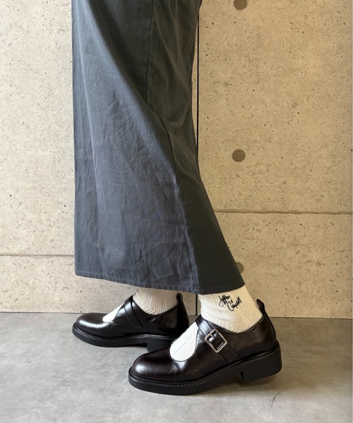 Jeffrey Campbell（ジェフリーキャンベル）の「メリージェーン カットデザインシューズ（パンプス・レディース・ブラック・38/39/36/37）」の21枚目の写真