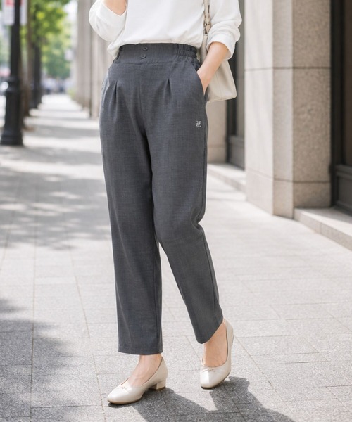 marie claire bis(マリクレール ビス)の「marie claire/bis UVさらりライトパンツ(その他パンツ・レディース・ブラック/ベージュ/ネイビー・MEDIUM/LARGE/3L)」の1枚目の写真