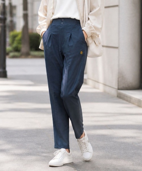 marie claire bis(マリクレール ビス)の「marie claire/bis UVさらりライトパンツ(その他パンツ・レディース・ブラック/ベージュ/ネイビー・MEDIUM/LARGE/3L)」の4枚目の写真