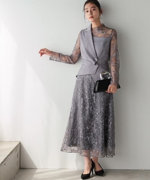 Callarus(カラルス)の「【オケージョン対応】アシメジャケットドッキングデザインチュール刺繍ワンピースドレス〔Callarus〕(ドレス・レディース・グレー/ベージュ・L/M/S/LL)」の2枚目の写真