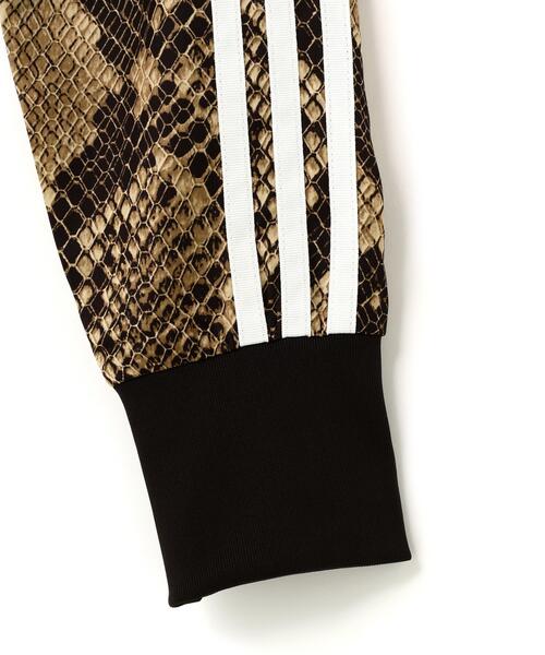 adidas(アディダス)の「adidas Originals/アディダス オリジナルス/SATIN SNAKE PRINT FIRE BIRD TRACK JACKET(ジャージ・レディース・ベージュ/ブラウン系その他3・L/XL/M)」の8枚目の写真