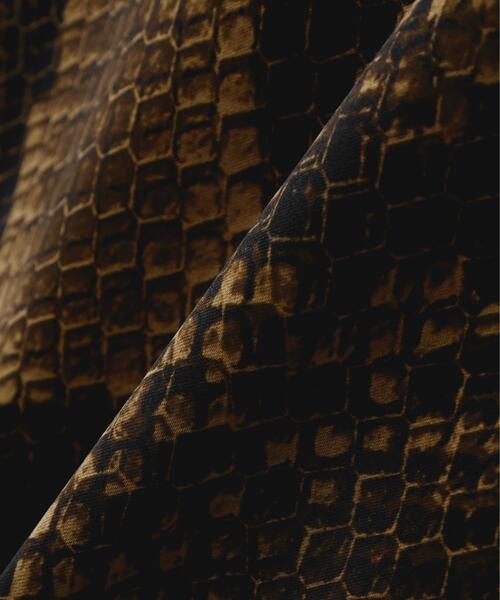 adidas(アディダス)の「adidas Originals/アディダス オリジナルス/SATIN SNAKE PRINT FIRE BIRD TRACK JACKET(ジャージ・レディース・ベージュ/ブラウン系その他3・L/XL/M)」の15枚目の写真