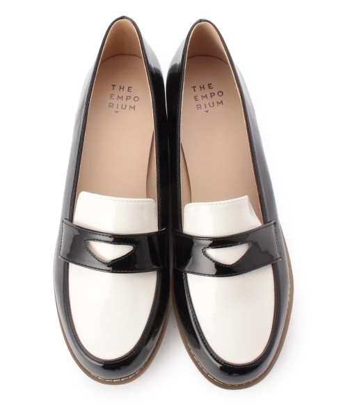 THE EMPORIUM（ジエンポリアム）の「エナメルローファー（その他シューズ・レディース・ブラック系その他/ブラック・45/25/35）」の6枚目の写真