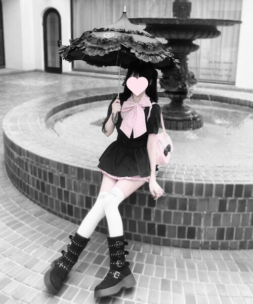 OLIVE des OLIVE(オリーブデオリーブ)の「【インフルエンサー企画】miko ribbon peplum jacket(テーラードジャケット・レディース・ブラック/ピンク・FREE)」の13枚目の写真