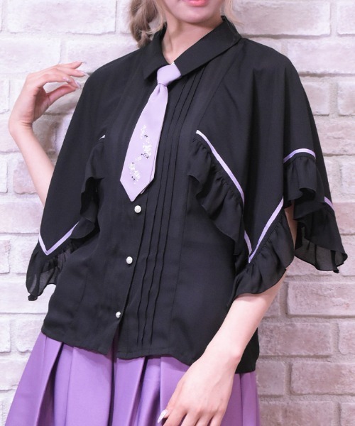 axes femme POETIQUE(アクシーズファムポエティック)の「スパークル刺繍ケープ風BL(シャツ/ブラウス・レディース・ホワイト/ブラック・MEDIUM)」の7枚目の写真
