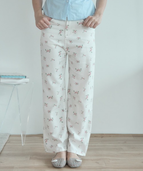 Birthday room(バースデイルーム)の「フラワーコットンパンツ/Floral Cotton Pants(その他パンツ・レディース・ホワイト・FREE)」の12枚目の写真