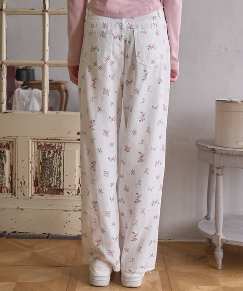 Birthday room(バースデイルーム)の「フラワーコットンパンツ/Floral Cotton Pants(その他パンツ・レディース・ホワイト・FREE)」の8枚目の写真