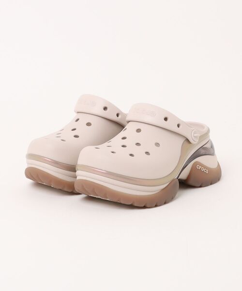 crocs(クロックス)の「【crocs】SUPER BAE CLOG (クロックススーパー ベイ クロッグ )212811(サンダル・レディース・ブラック/ホワイト系その他・23.0cm/22.0cm/25.0cm/24.0cm)」の1枚目の写真