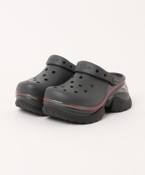 crocs(クロックス)の「【crocs】SUPER BAE CLOG (クロックススーパー ベイ クロッグ )212811(サンダル・レディース・ブラック/ホワイト系その他・23.0cm/22.0cm/25.0cm/24.0cm)」の2枚目の写真