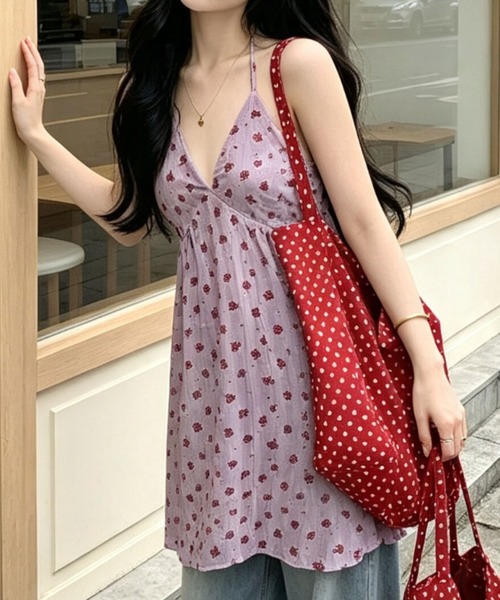 gossip!ロサンゼルス(ゴシップロサンゼルス)の「きゅんとする淡パープル小花柄!ハルタイ紐結びVネックキャミトップス(キャミソール・レディース・ラベンダー・S/M)」の5枚目の写真