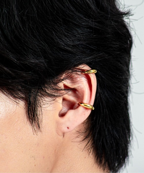 TOM WOOD（トムウッド）の「【TOMWOOD/トムウッド】Ear Cuff Slim Gold　ゴールド　イヤーカフ　ユニセックス（イヤーカフ・レディース・ゴールド・S/M）」の9枚目の写真