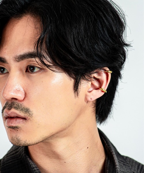 TOM WOOD（トムウッド）の「【TOMWOOD/トムウッド】Ear Cuff Slim Gold　ゴールド　イヤーカフ　ユニセックス（イヤーカフ・レディース・ゴールド・S/M）」の12枚目の写真