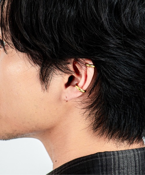 TOM WOOD（トムウッド）の「【TOMWOOD/トムウッド】Ear Cuff Slim Gold　ゴールド　イヤーカフ　ユニセックス（イヤーカフ・レディース・ゴールド・S/M）」の11枚目の写真