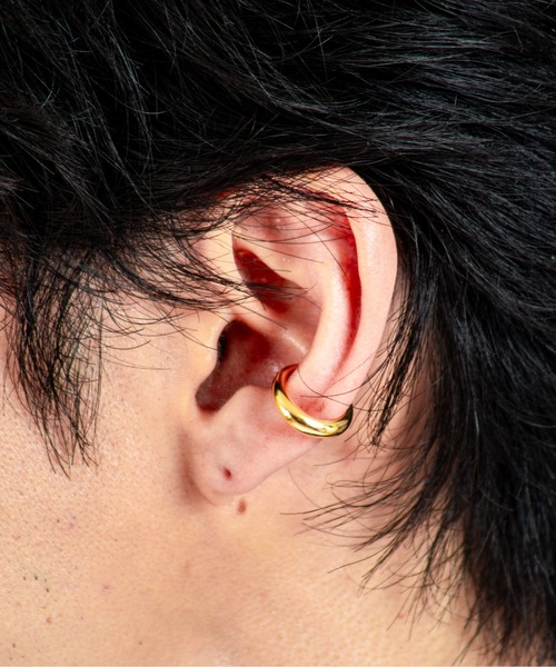 TOM WOOD（トムウッド）の「【TOMWOOD/トムウッド】Ear Cuff Slim Gold　ゴールド　イヤーカフ　ユニセックス（イヤーカフ・レディース・ゴールド・S/M）」の17枚目の写真