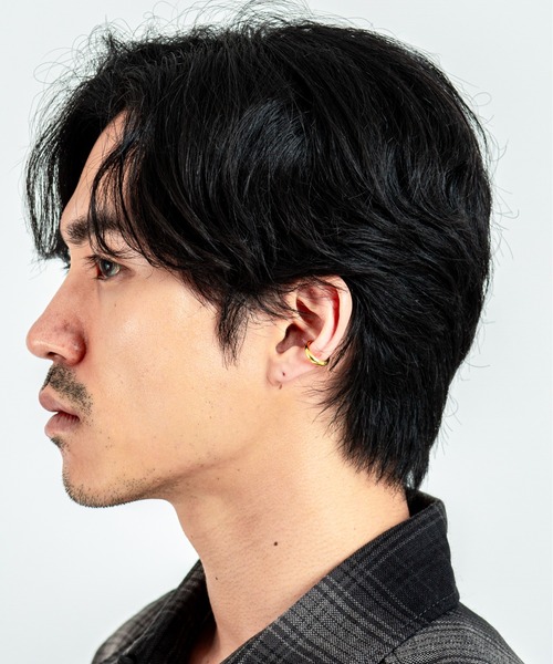 TOM WOOD（トムウッド）の「【TOMWOOD/トムウッド】Ear Cuff Slim Gold　ゴールド　イヤーカフ　ユニセックス（イヤーカフ・レディース・ゴールド・S/M）」の20枚目の写真