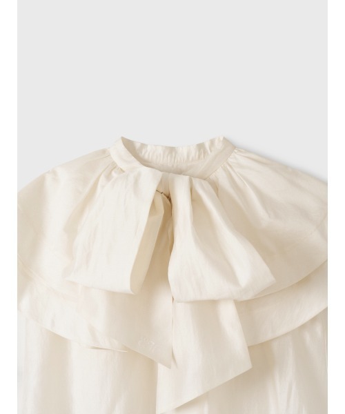 EIMY ISTOIRE(エイミーイストワール)の「E.M RIBBON CAPE BLOUSE(シャツ/ブラウス・レディース・ブラック/ピンクベージュ/ホワイト・F)」の22枚目の写真