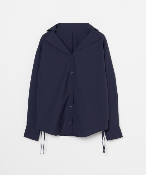 HELIOPOLE（エリオポール）の「WIDE OPEN COLLAR SHIRT / ワイドオープンカラー シャツ（シャツ/ブラウス・レディース・ホワイト/ネイビー・38）」の2枚目の写真