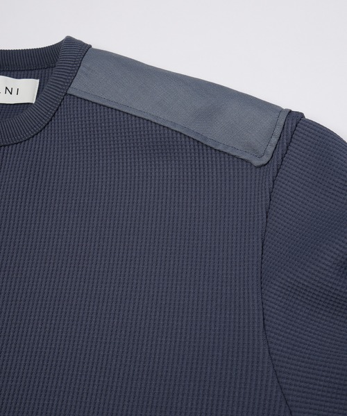 CULLNI(クルニ)の「Urban Waffle Command Henley Neck Pullover(Tシャツ/カットソー・メンズ・オフホワイト/ブルーグレー/ブラック/ネイビー・2/1)」の15枚目の写真