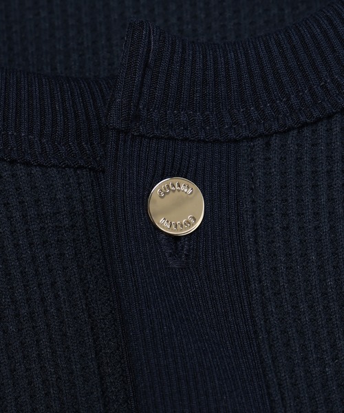 CULLNI(クルニ)の「Urban Waffle Command Henley Neck Pullover(Tシャツ/カットソー・メンズ・オフホワイト/ブルーグレー/ブラック/ネイビー・2/1)」の19枚目の写真