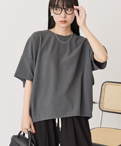 AMERICAN HOLIC(アメリカンホリック)の「【WEB限定】バックフリル半袖プルオーバー(その他トップス・レディース・ネイビー/チャコールグレー/ブラック/オフホワイト/ライトベージュ・M/L)」の4枚目の写真