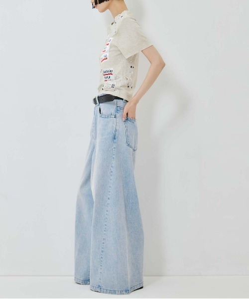 MIHARAYASUHIRO(ミハラヤスヒロ)の「【MIHARAYASUHIRO/ミハラヤスヒロ】EMBELLISHED STICKER TEE/ステッカーTシャツ(Tシャツ/カットソー・レディース・ホワイト/ブラック・38)」の4枚目の写真