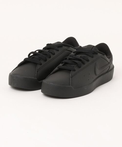 NIKE（ナイキ）の「《NIKE》ウィメンズ コート ヘリテージ SL（スニーカー・レディース・ホワイト×ホワイト/ブラック×ブラック・23.0cm/23.5cm/24.0cm/24.5cm/25.0cm）」の2枚目の写真