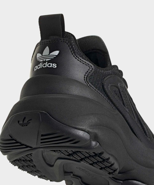 adidas(アディダス)の「オズガイア / Ozgaia / 厚底スニーカー / アディダスオリジナルス adidas Originals(スニーカー・レディース・ブラック・22.0cm/22.5cm/23.0cm/23.5cm/24.0cm/24.5cm/25.0cm/25.5cm/26.0cm/26.5cm/27.0cm/27.5cm/28.0cm)」の7枚目の写真