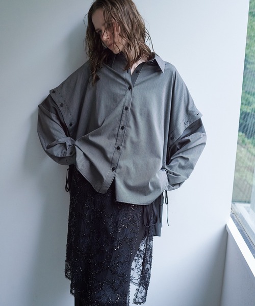 Editt by YECCA VECCA(エディットバイイェッカヴェッカ)の「マルチwayオーバーシャツ(シャツ/ブラウス・レディース・ブラウン/ストライプ/ダークグレー・FREE)」の1枚目の写真