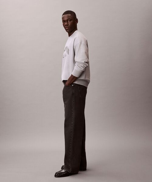 Calvin Klein（カルバン・クライン）の「バギージーンズ エッセンシャルブラック（デニムパンツ・メンズ・ダークブラック・34/30/32/28）」の2枚目の写真
