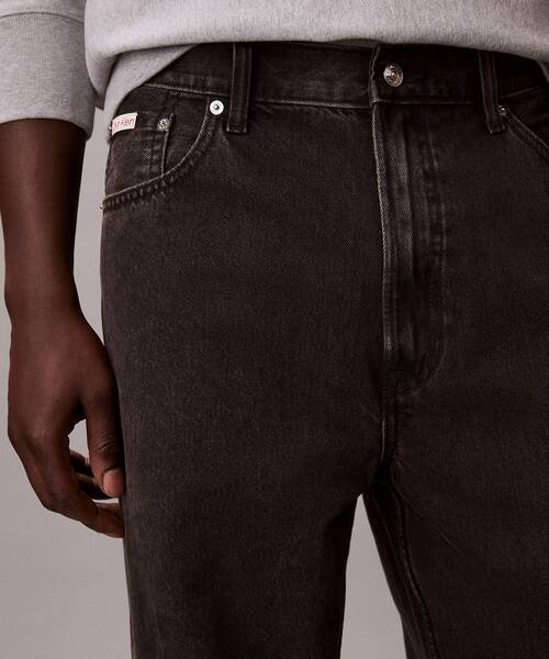 Calvin Klein（カルバン・クライン）の「バギージーンズ エッセンシャルブラック（デニムパンツ・メンズ・ダークブラック・34/30/32/28）」の3枚目の写真