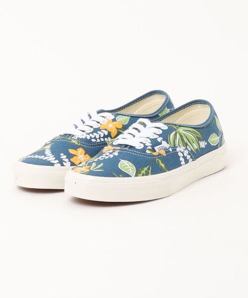 VANS(バンズ)の「VANS ヴァンズ AUTHENTIC オーセンティック VN000Z74BX9 FLORAL NAVY(スニーカー・メンズ・ブルー・8h/8/7h/7/11/10/9h/9)」の1枚目の写真
