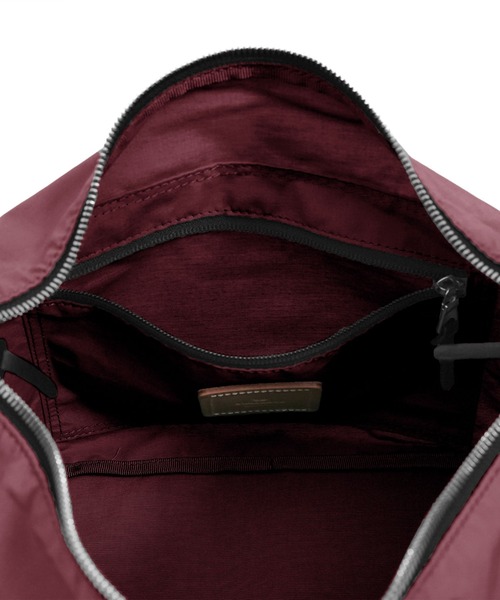 STANDARD SUPPLY(スタンダードサプライ)の「スタンダードサプライ / SIMPLICITY シンプリシティ / 26FW限定カラーTRIANGLE SHOULDER トライアングルショルダー(ショルダーバッグ・レディース・ボルドー・FREE)」の8枚目の写真