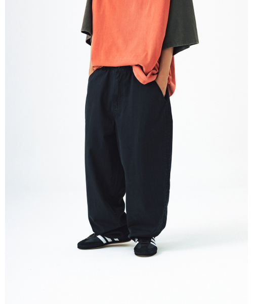 ANGLAN（アングラン）の「[Kracker House] Side Line Chino Pants - Black（その他パンツ・メンズ・その他・1/2）」の4枚目の写真
