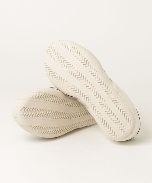 Y-3(ワイスリー)の「Y-3 SUPERSTAR 3G(スニーカー・メンズ・ホワイト×ブラック・22.5cm/23.0cm/23.5cm/24.0cm/24.5cm/25.0cm/28.5cm/29.0cm/29.5cm/25.5cm/26.0cm/26.5cm/27.0cm/27.5cm/28.0cm)」の2枚目の写真