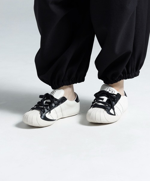 Y-3(ワイスリー)の「Y-3 SUPERSTAR 3G(スニーカー・メンズ・ホワイト×ブラック・22.5cm/23.0cm/23.5cm/24.0cm/24.5cm/25.0cm/28.5cm/29.0cm/29.5cm/25.5cm/26.0cm/26.5cm/27.0cm/27.5cm/28.0cm)」の6枚目の写真